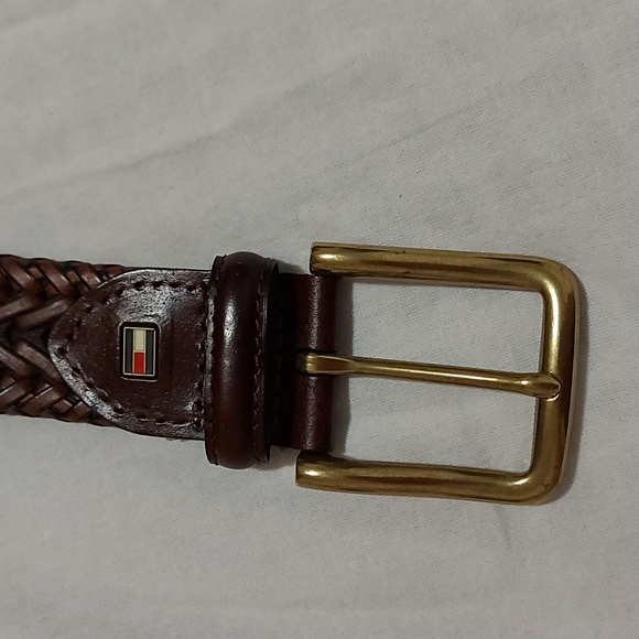 Tommy Hilfiger genuine leather men's belt - Picture 4 of 5